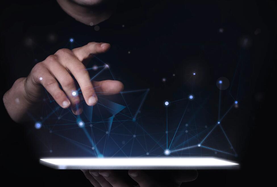 我知道那不是我的月亮出处 我不是你的月亮